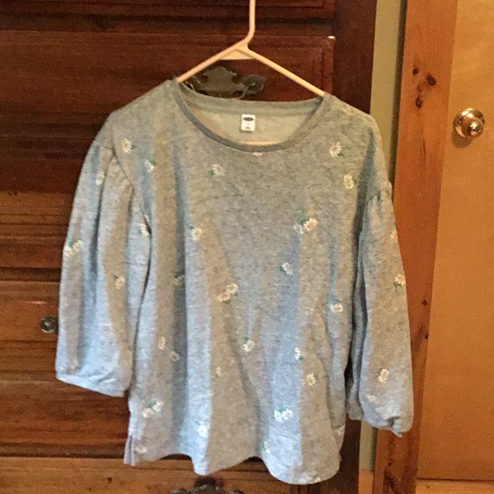 Sweatshirt